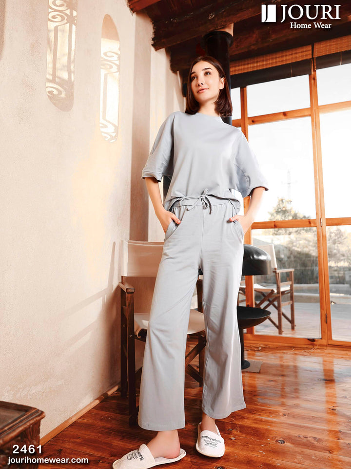 Women's half-sleeve pajamas with belt