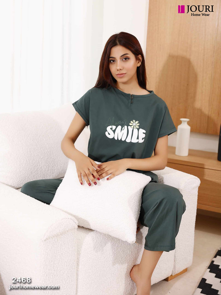 Smile women's half-sleeve pajamas