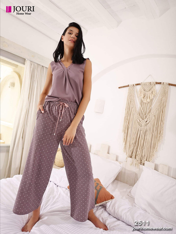 Women's plain pajamas