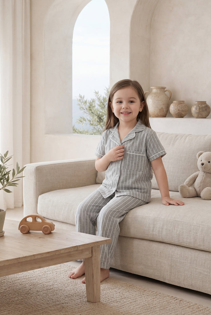 Comfortable and fashionable girls' pajamas - a touch of elegance for every day
