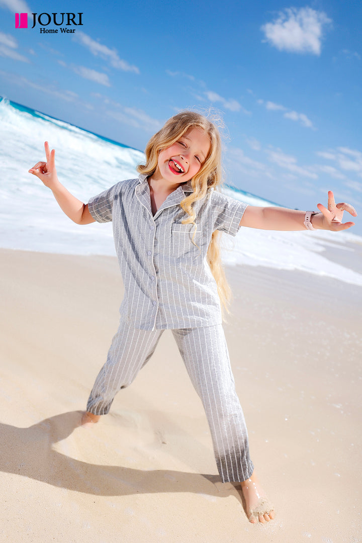 Comfortable and fashionable girls' pajamas - a touch of elegance for every day