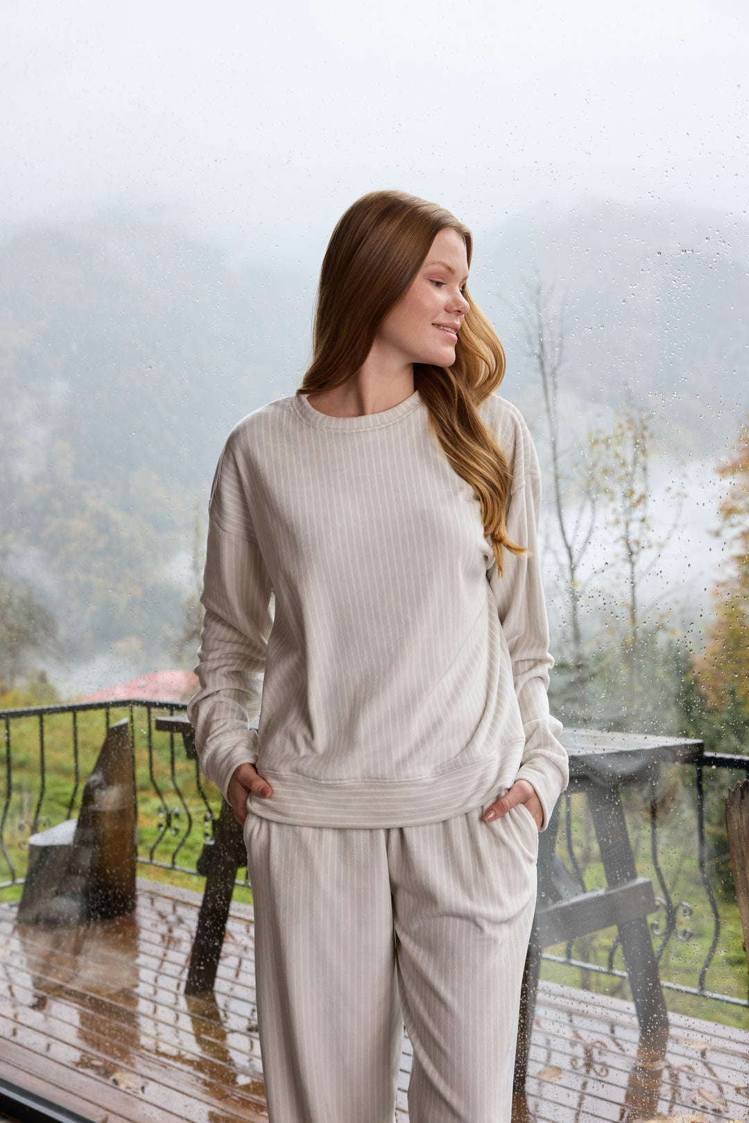 Soft Ribbed Winter Set – Cozy Minimal Loungewear | 6002
