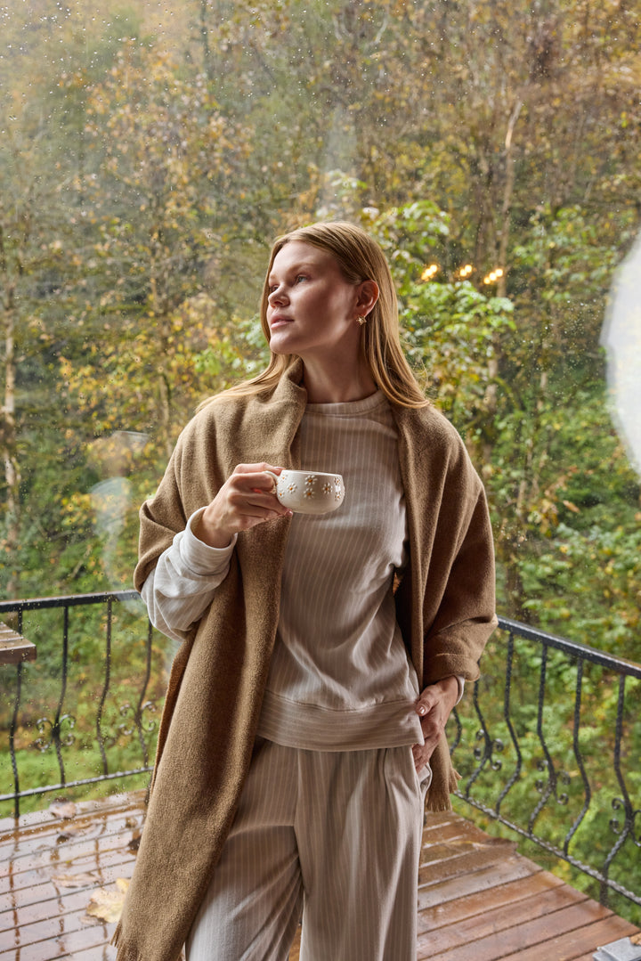 Soft Ribbed Winter Set – Cozy Minimal Loungewear | 6002