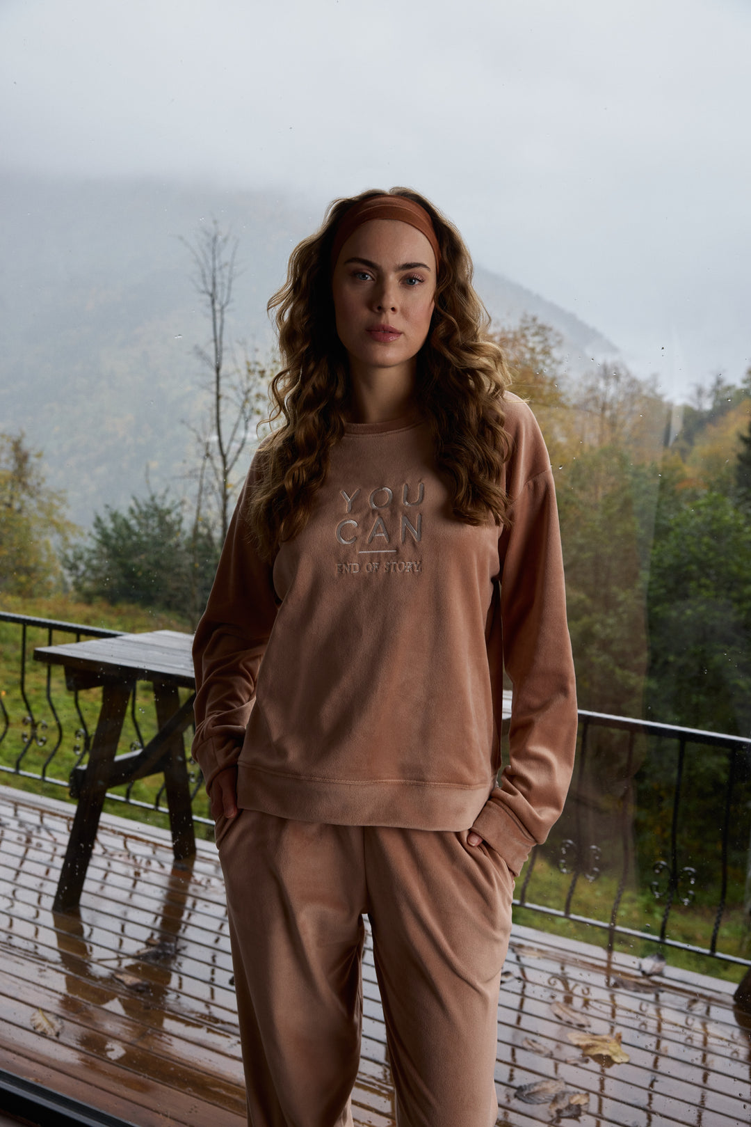 Jouri Statement Lounge Set – Soft Winter Homewear /6037