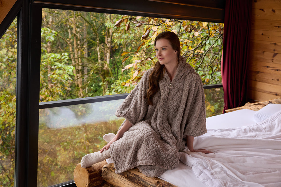 Wearable Winter Blanket – Ultra-Soft Cozy Poncho | 6006