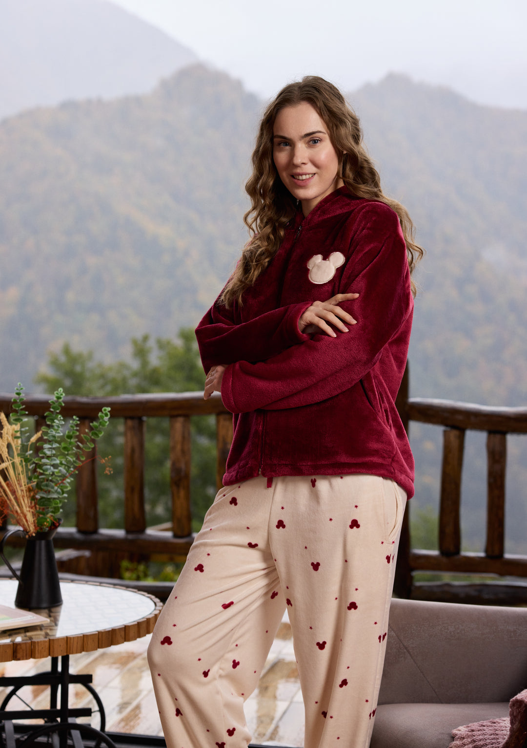 Women’s Winter Soft Pajama Set – Cozy & Stylish/6041