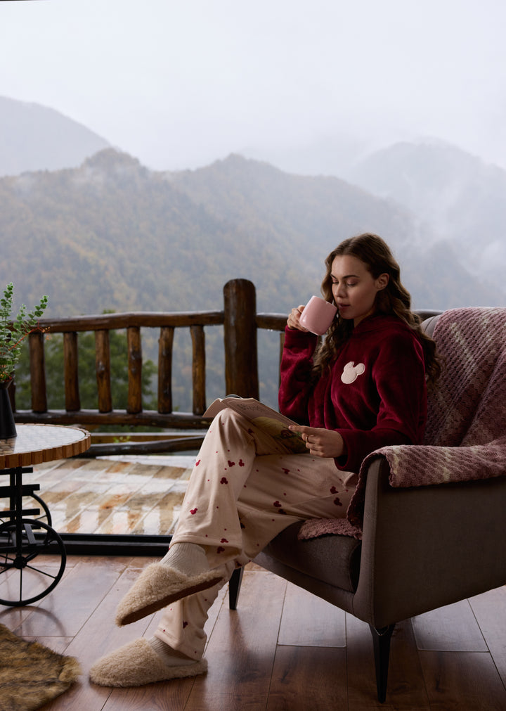 Women’s Winter Soft Pajama Set – Cozy & Stylish/6041