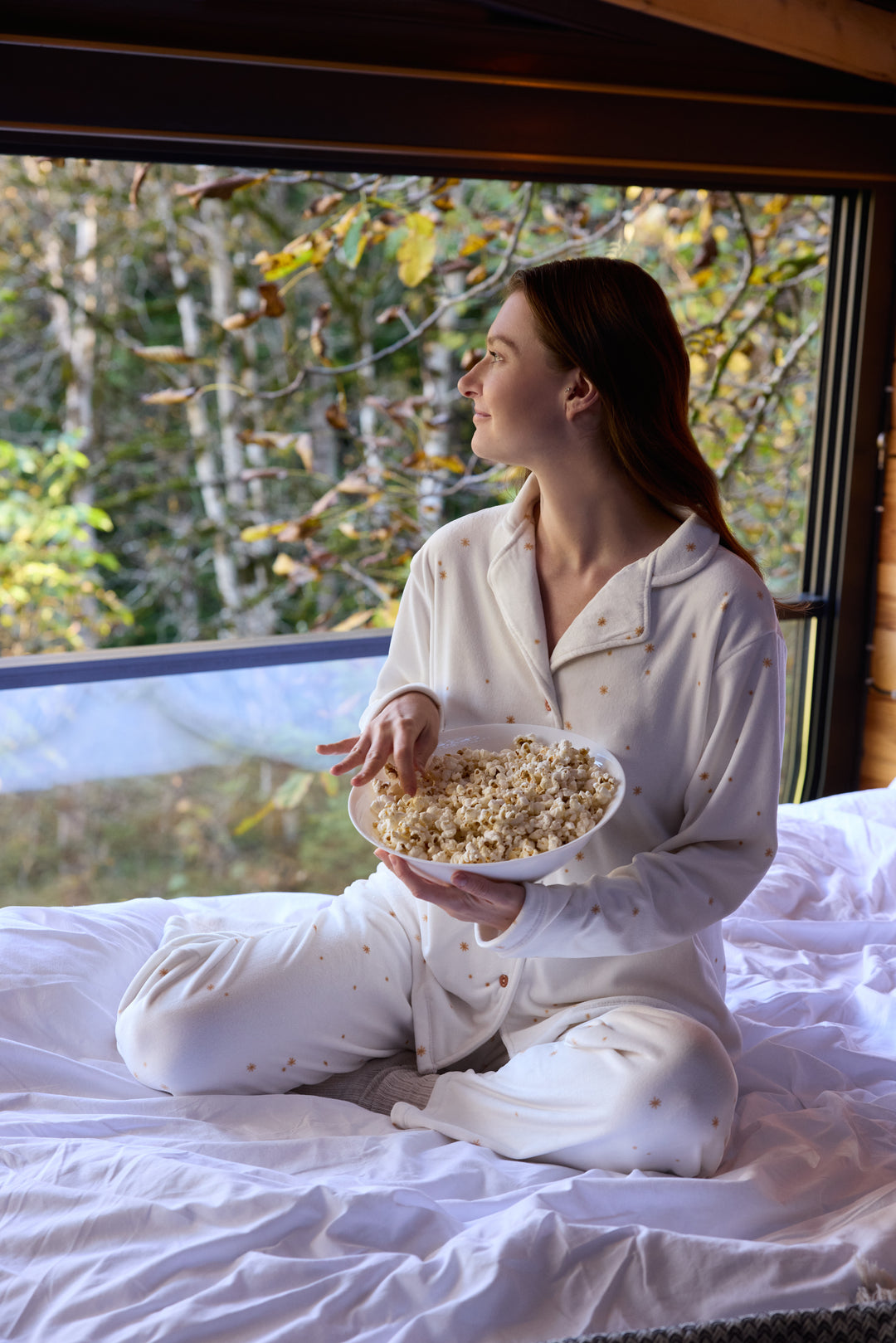 Cream Velvet Pajama Set with Gold Star Print – Cozy Winter Style | 6016