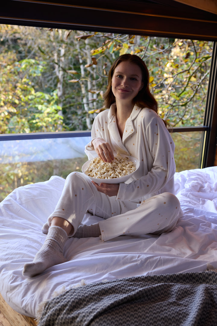 Cream Velvet Pajama Set with Gold Star Print – Cozy Winter Style | 6016