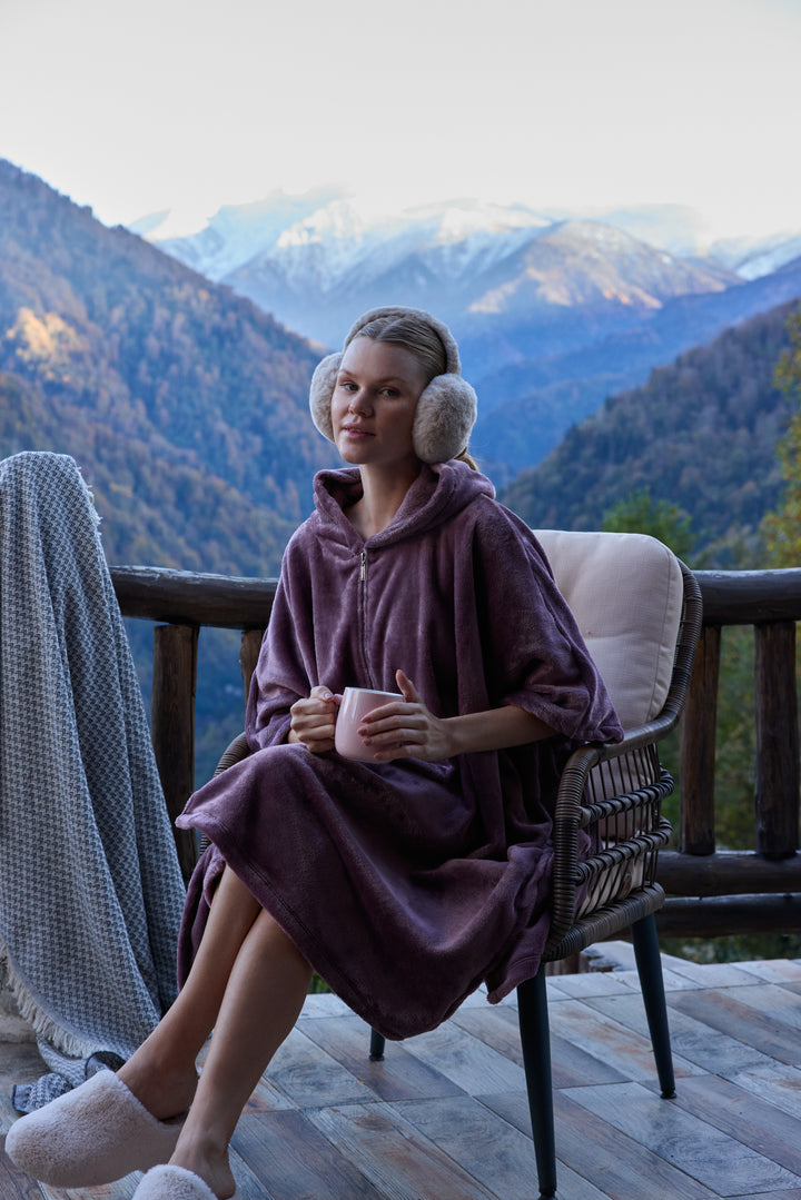 Mauve Fluffy Wearable Blanket with Hoodie &amp; Zipper – Ultra-Warm Comfort | 6020