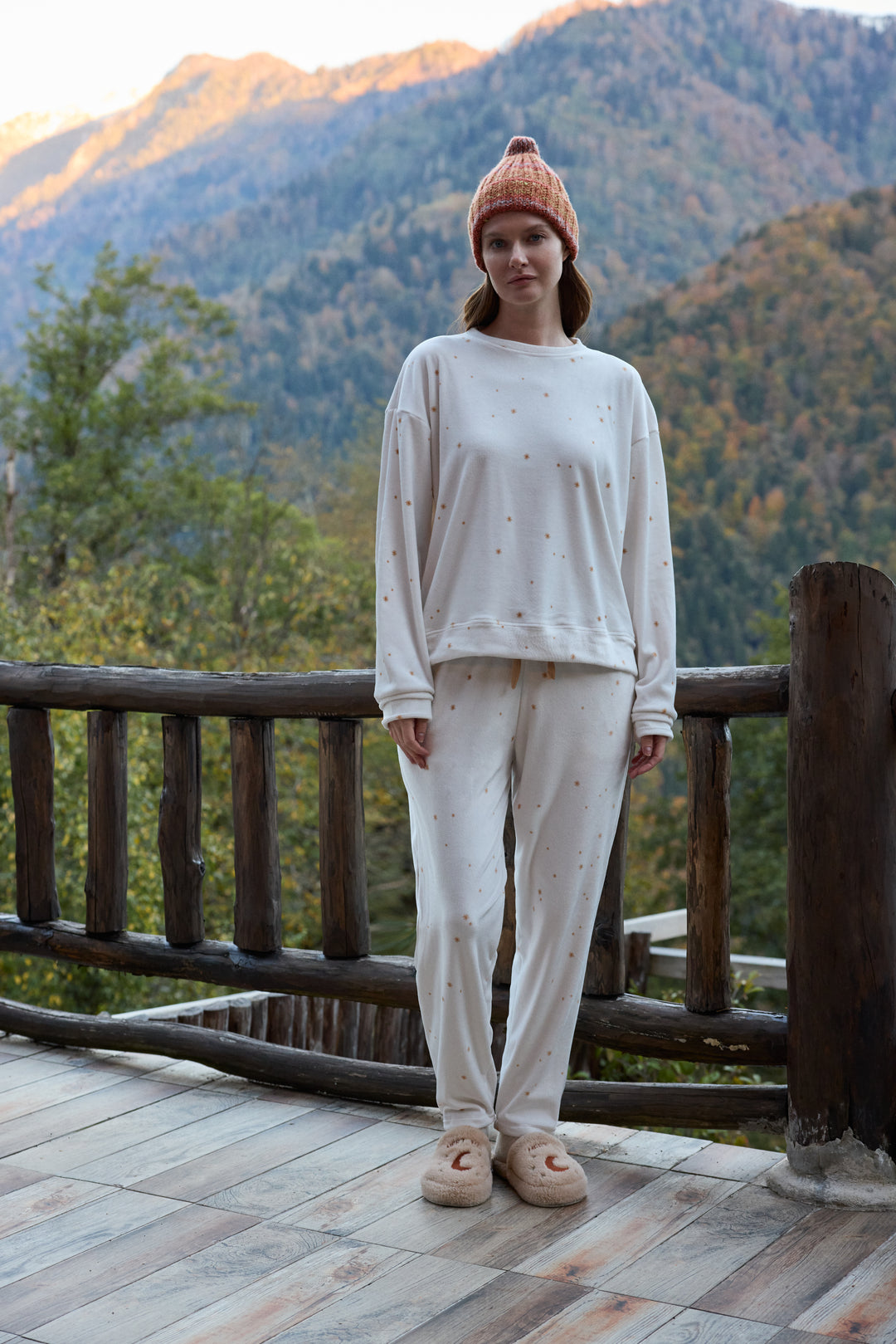 Jouri Printed Cozy Pajama Set – Soft Winter Sleepwear/6071