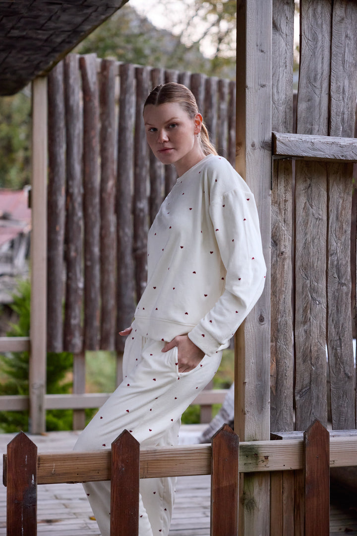 Cream Heart-Pattern Sweatshirt Pajama Set | 6023