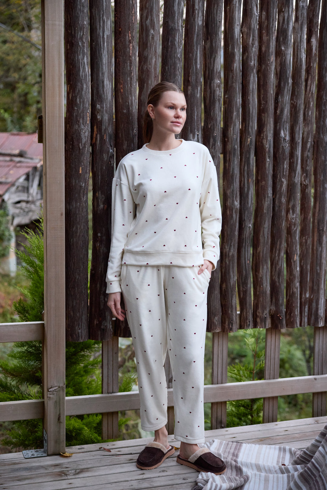 Cream Heart-Pattern Sweatshirt Pajama Set | 6023