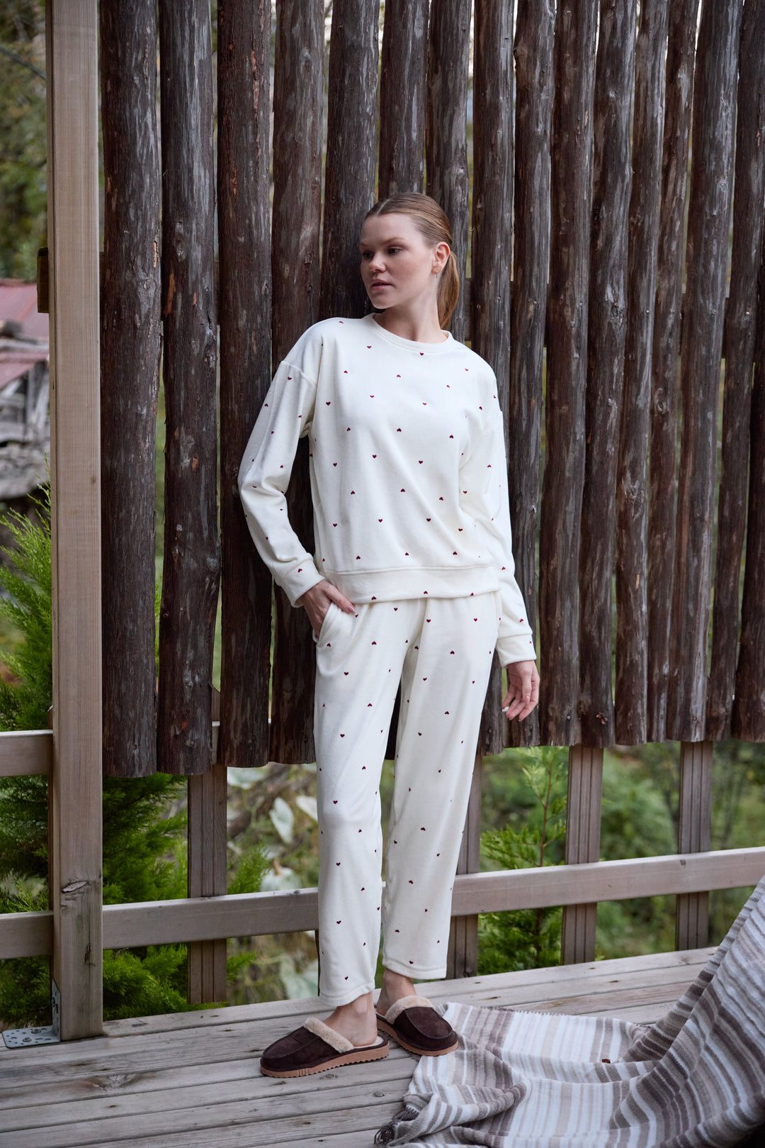 Cream Heart-Pattern Sweatshirt Pajama Set | 6023