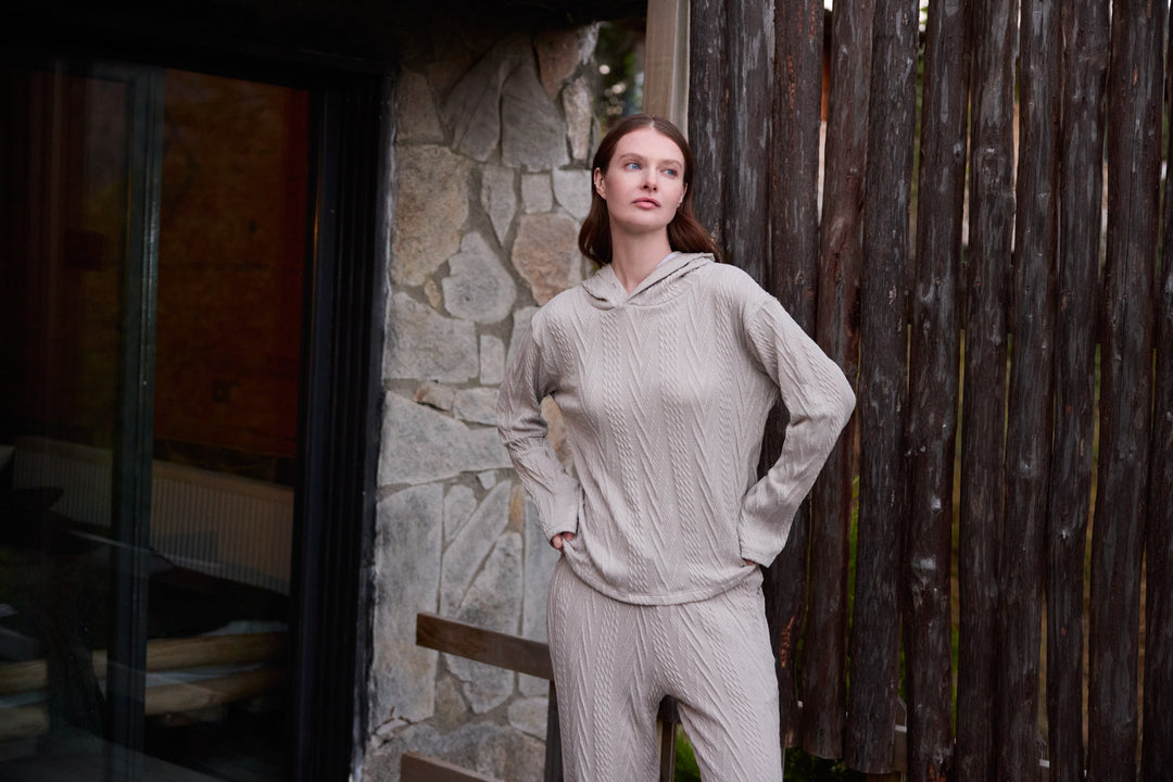 Women’s Hooded Textured Lounge Set – Cozy, Soft & Modern/ 6072