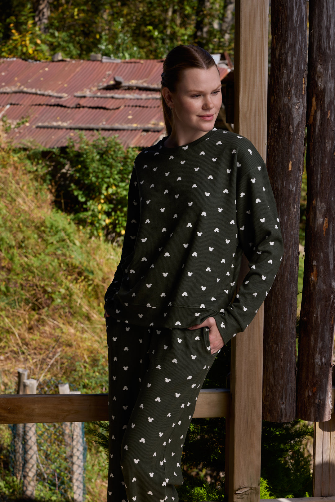 Dark Green Heart-Pattern Pajama Set – Soft Winter Comfort 6031