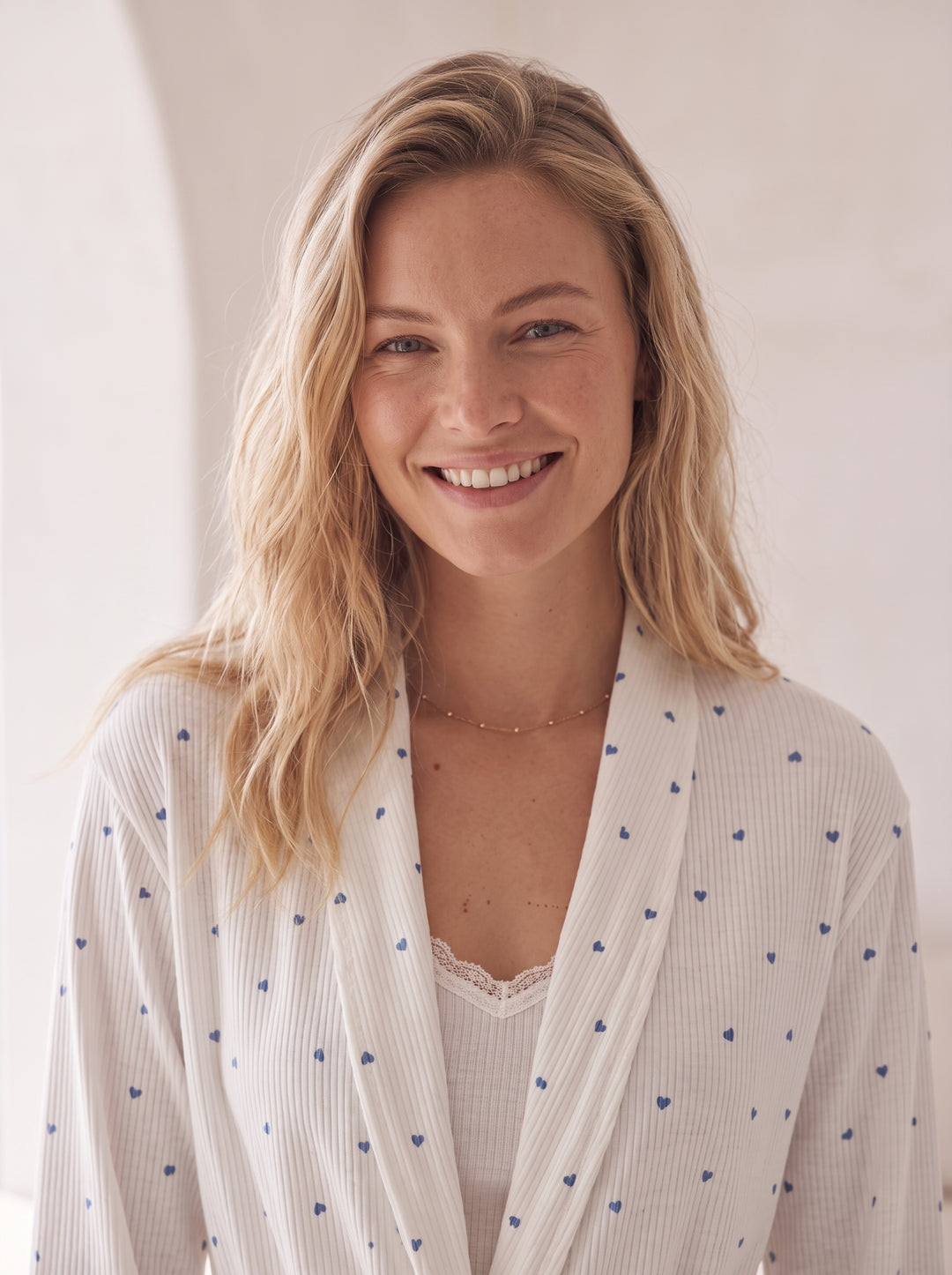 Jouri Women’s Blue Heart Print Robe l 8054