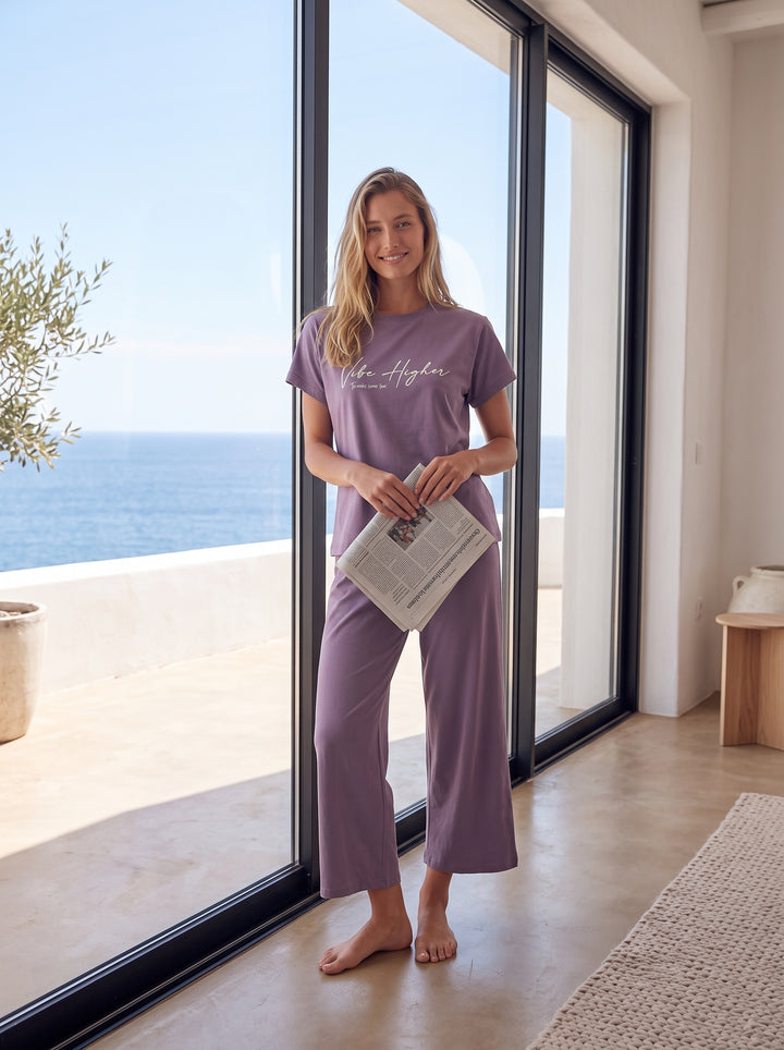 Jouri Women’s Lounge Set – "Vibe Higher" l 8057