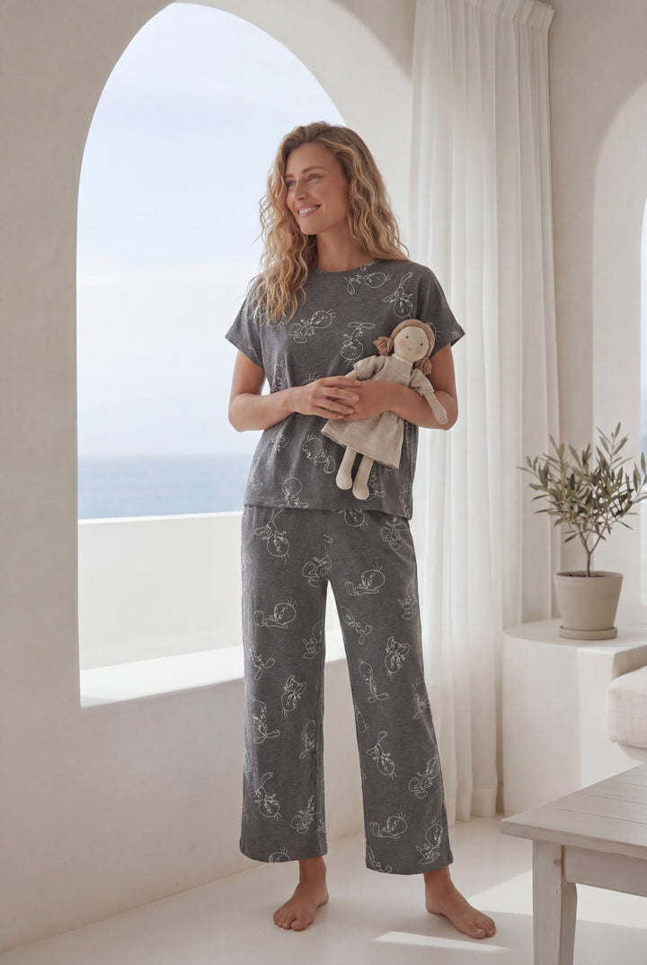 Women’s Grey Printed Pajama Set  l 8008