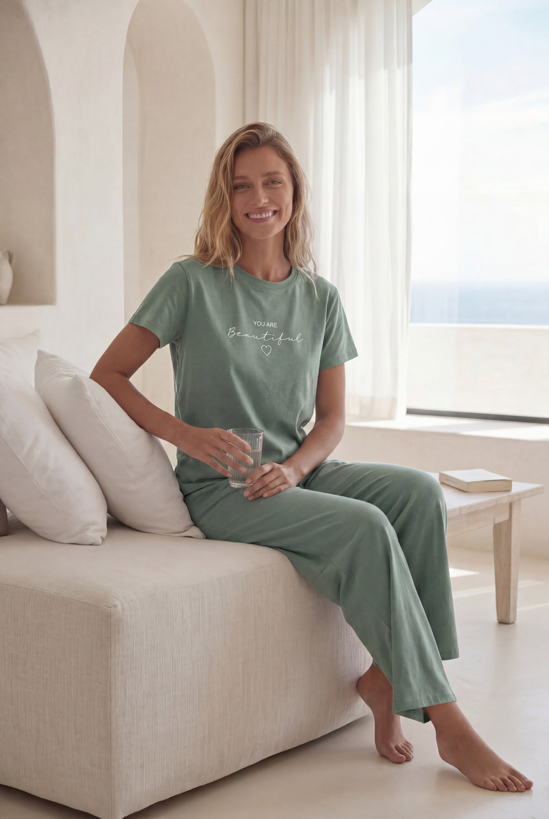 "YOU ARE BEAUTIFUL" half-sleeve pajamas
