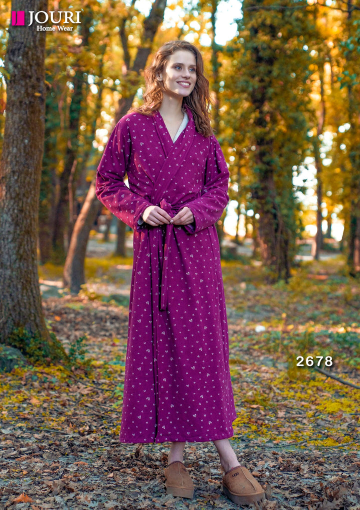 Long winter robe printed with hearts