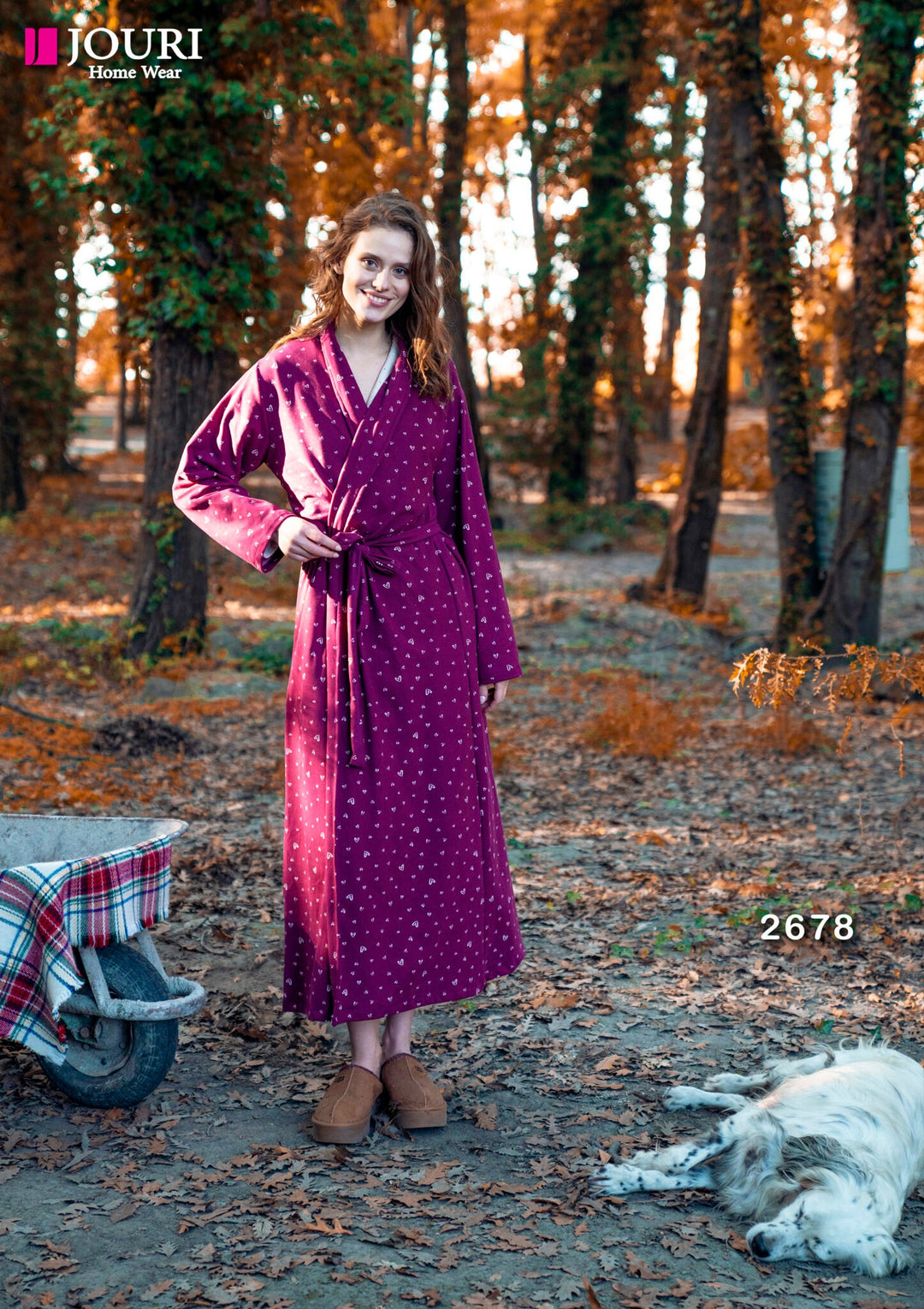 Long winter robe printed with hearts