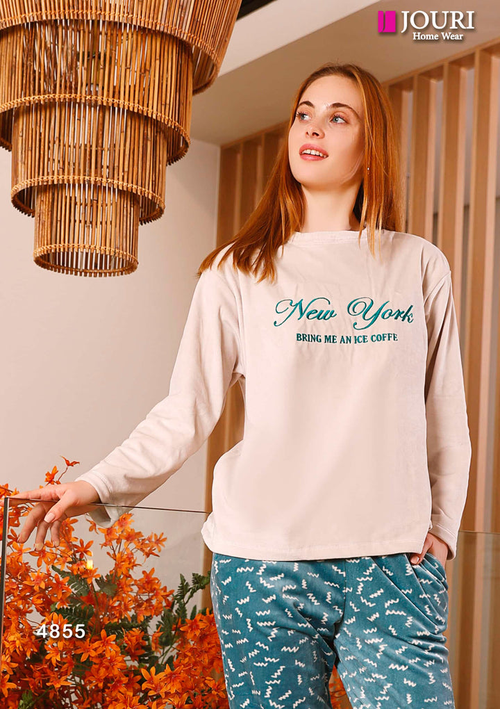 Women's pajamas New York