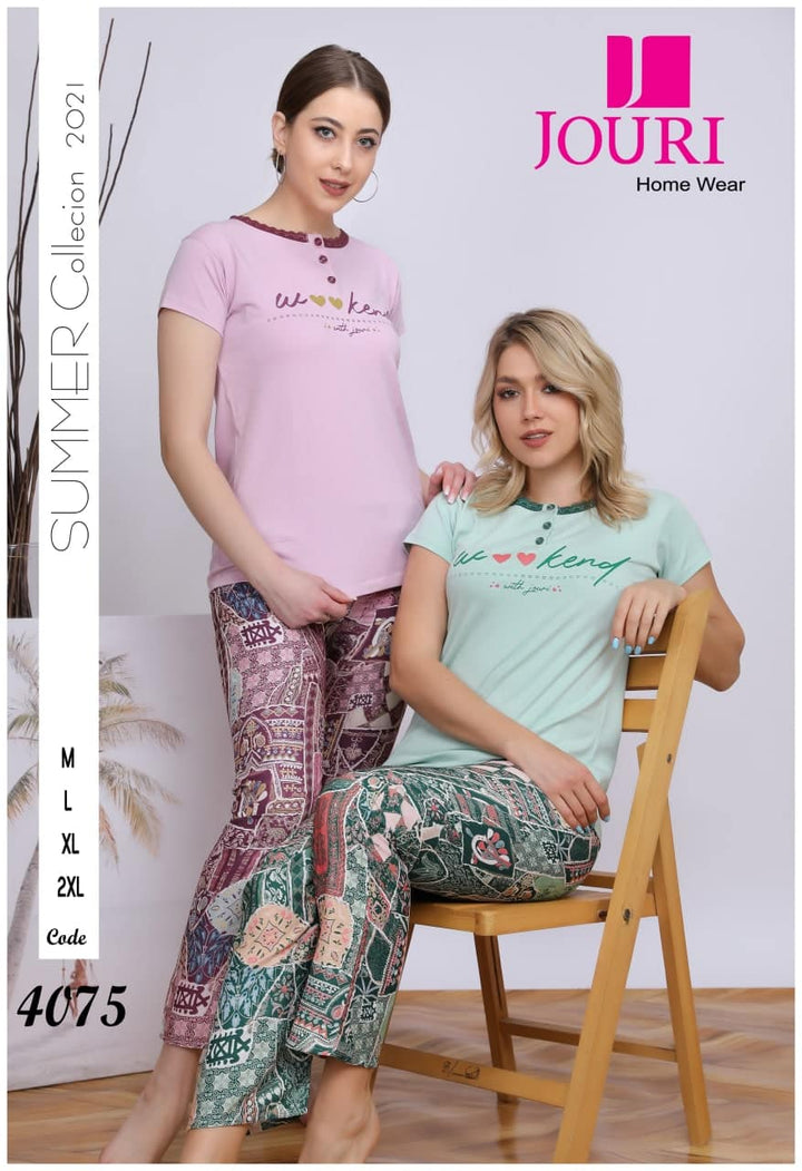 "Weekend" Women's Half Sleeve Pajamas